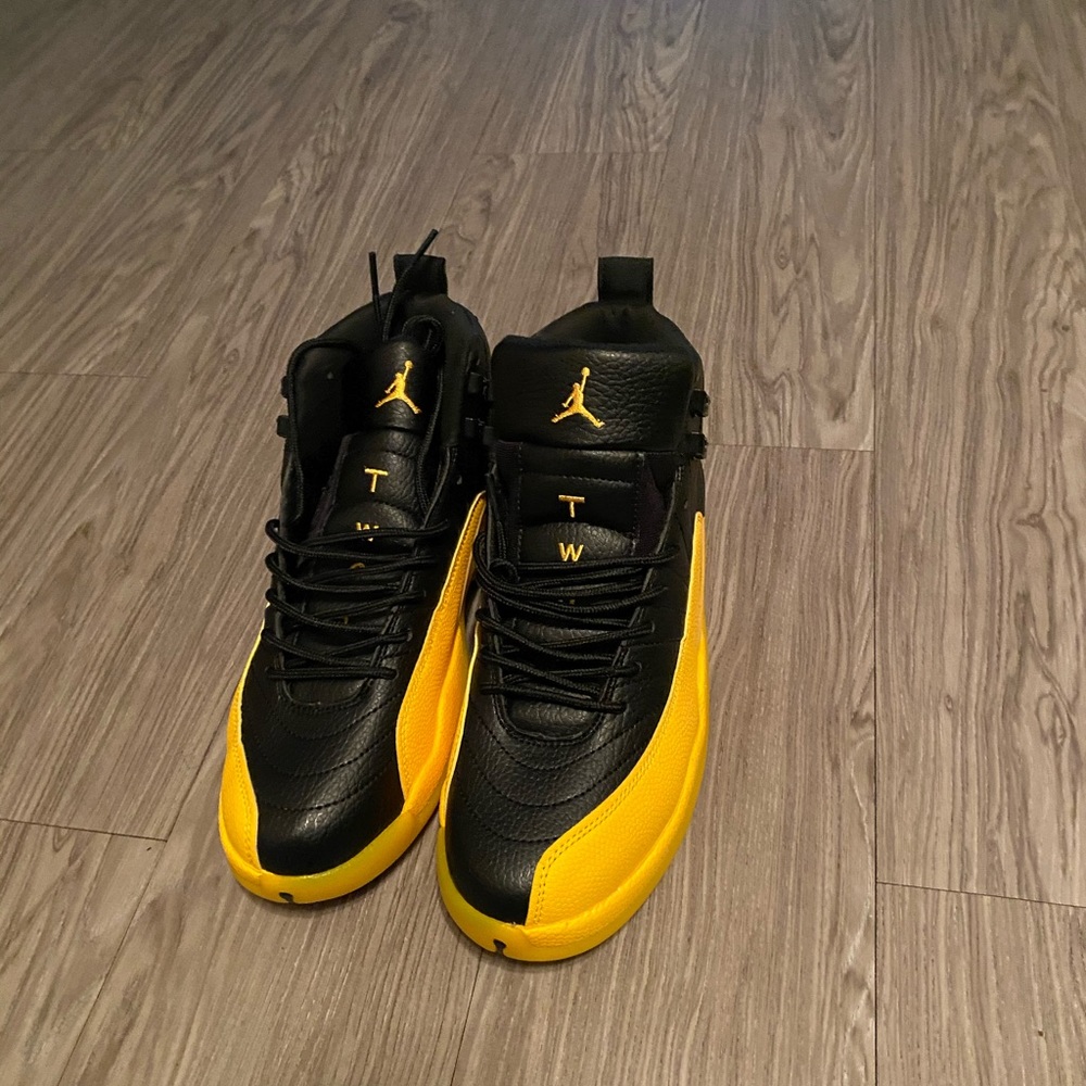 Black & gold Jordan 12